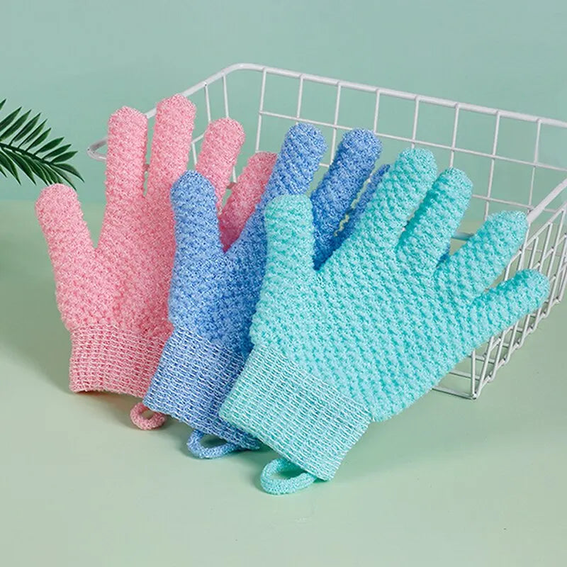 1 Pack Of Five Finger Bath Gloves